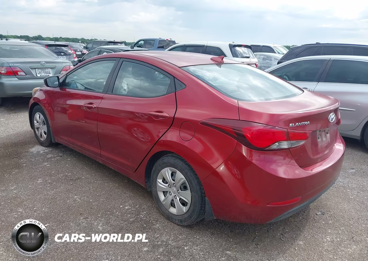 2016 Hyundai Elantra Se VIN:5NPDH4AE9GH666699 - 3