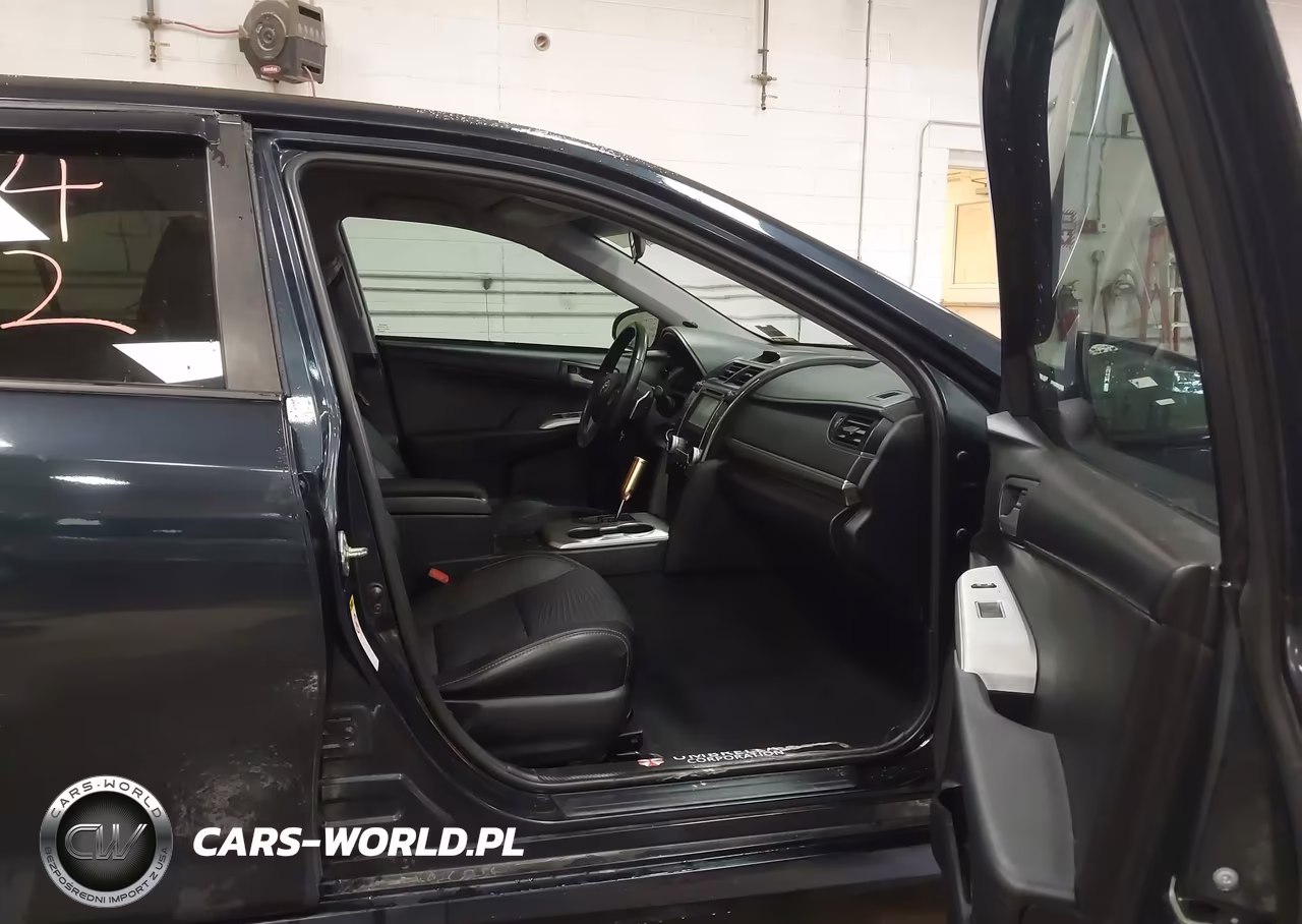 2014 Toyota Camry Se VIN:4T1BF1FK5EU314227 - 5