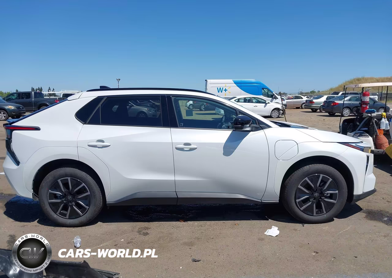 2026 Toyota Bz Xle VIN:JTMBFAEB5TA005409 - 14