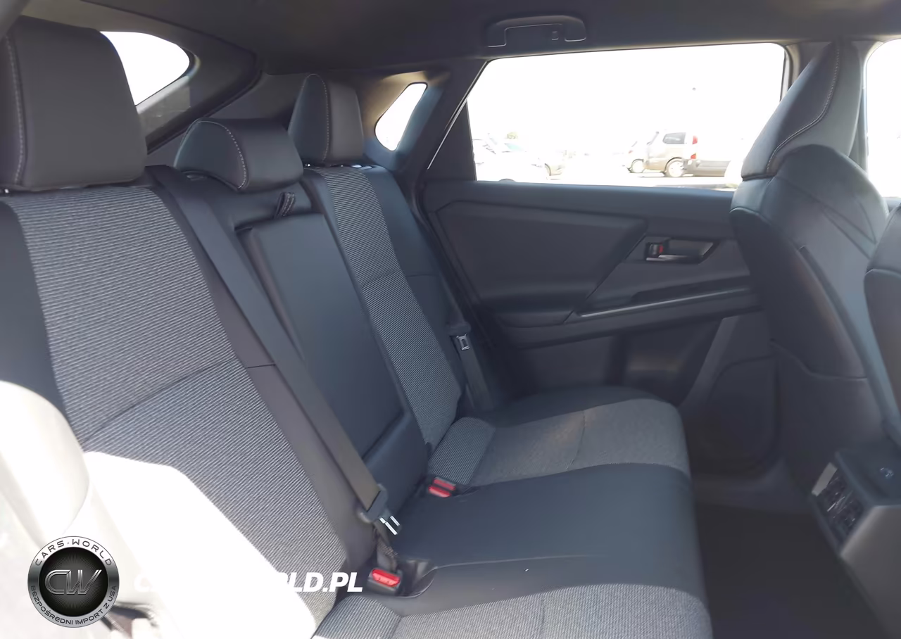 2026 Toyota Bz Xle VIN:JTMBFAEB5TA005409 - 8