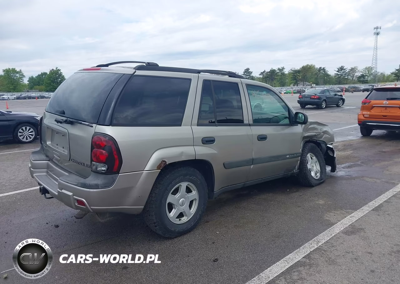 2003 Chevrolet Trailblazer Ls VIN:1GNDT13S932121251 - 4