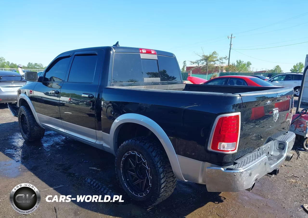 2013 Ram 1500 Laramie VIN:1C6RR7NT4DS511074 - 3