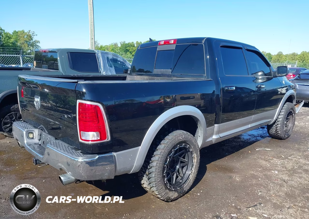 2013 Ram 1500 Laramie VIN:1C6RR7NT4DS511074 - 4