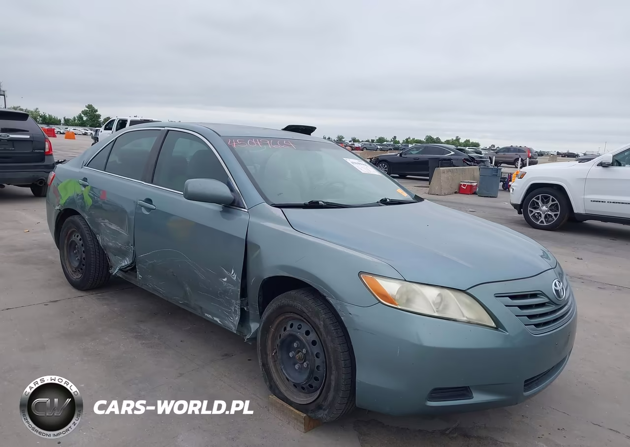 2009 Toyota Camry Le – zdjęcie 1 z 20
