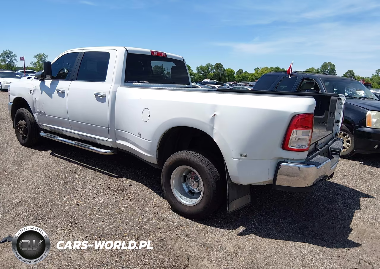 2019 Ram 3500 Big Horn 4X4 8' Box VIN:3C63RRHL4KG612309 - 3