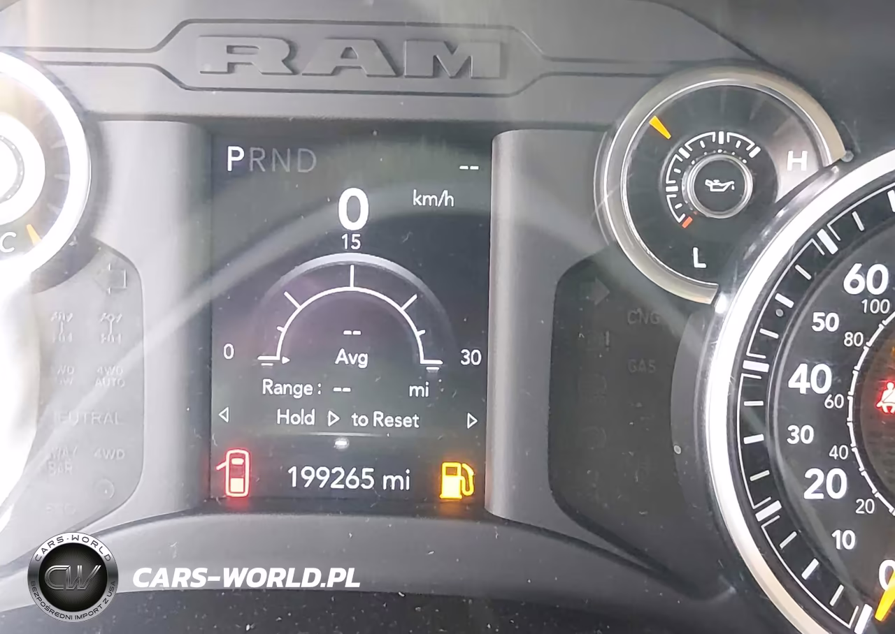 2019 Ram 3500 Big Horn 4X4 8' Box VIN:3C63RRHL4KG612309 - 5