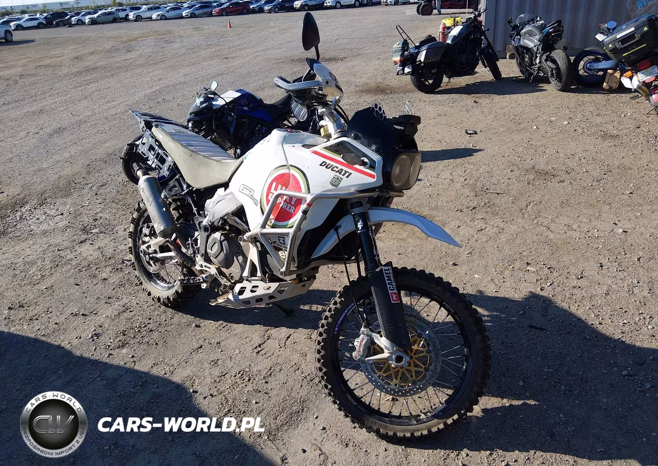 2023 Ducati Desert X