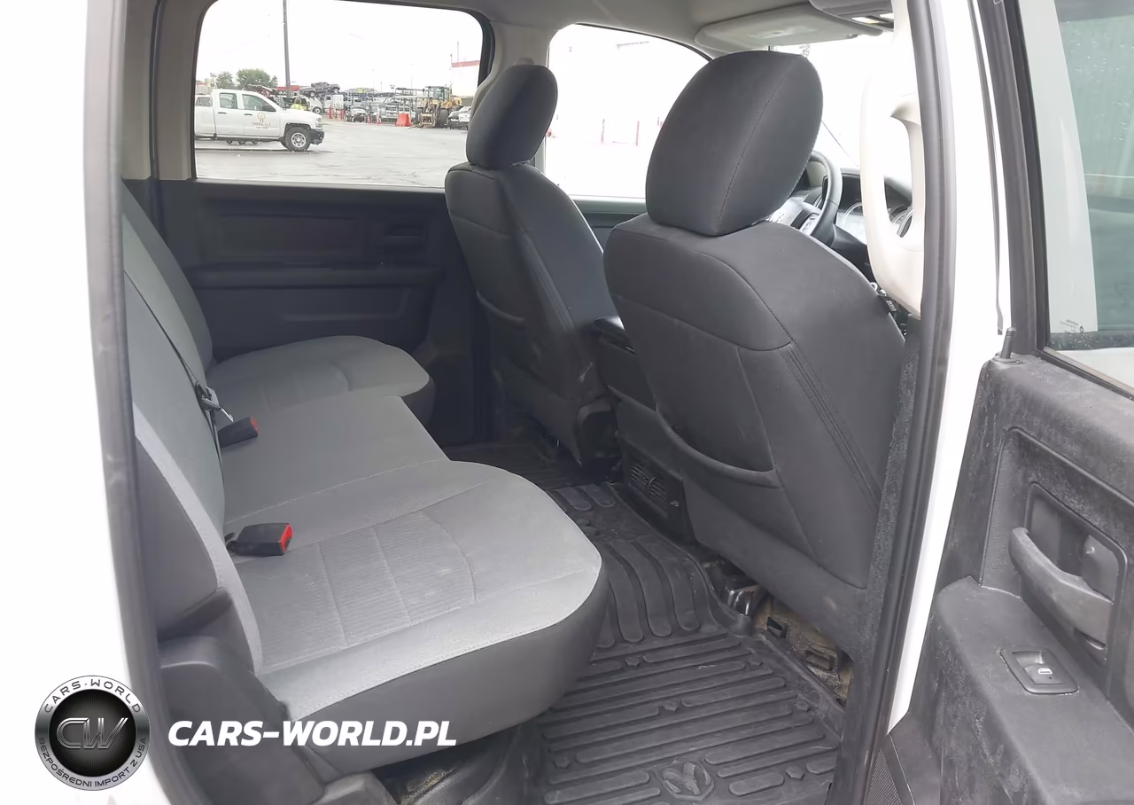 2021 Ram 1500 Classic Tradesman 4X4 5'7 Box VIN:3C6RR7KG1MG713563 - 8
