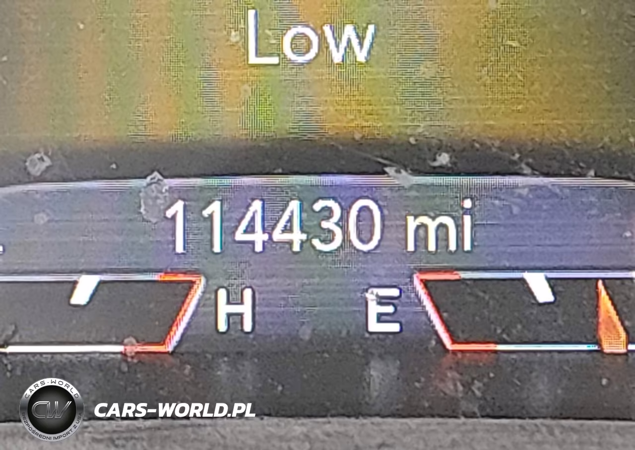 2019 Jeep Cherokee Overland 4X4 VIN:1C4PJMJX3KD351205 - 16