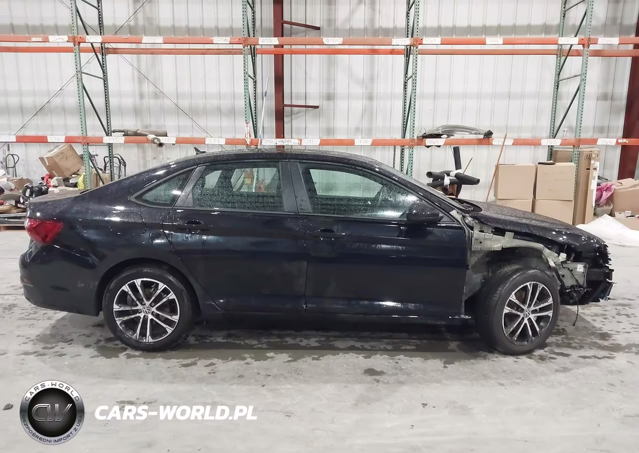 2024 Volkswagen Jetta 1.5T Sport VIN:3VWBM7BU4RM075040 - 14