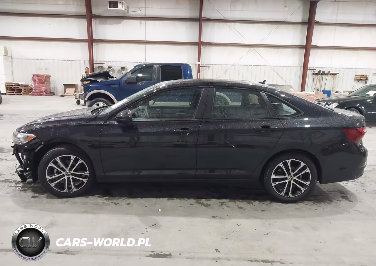 2024 Volkswagen Jetta 1.5T Sport VIN:3VWBM7BU4RM075040 - 15
