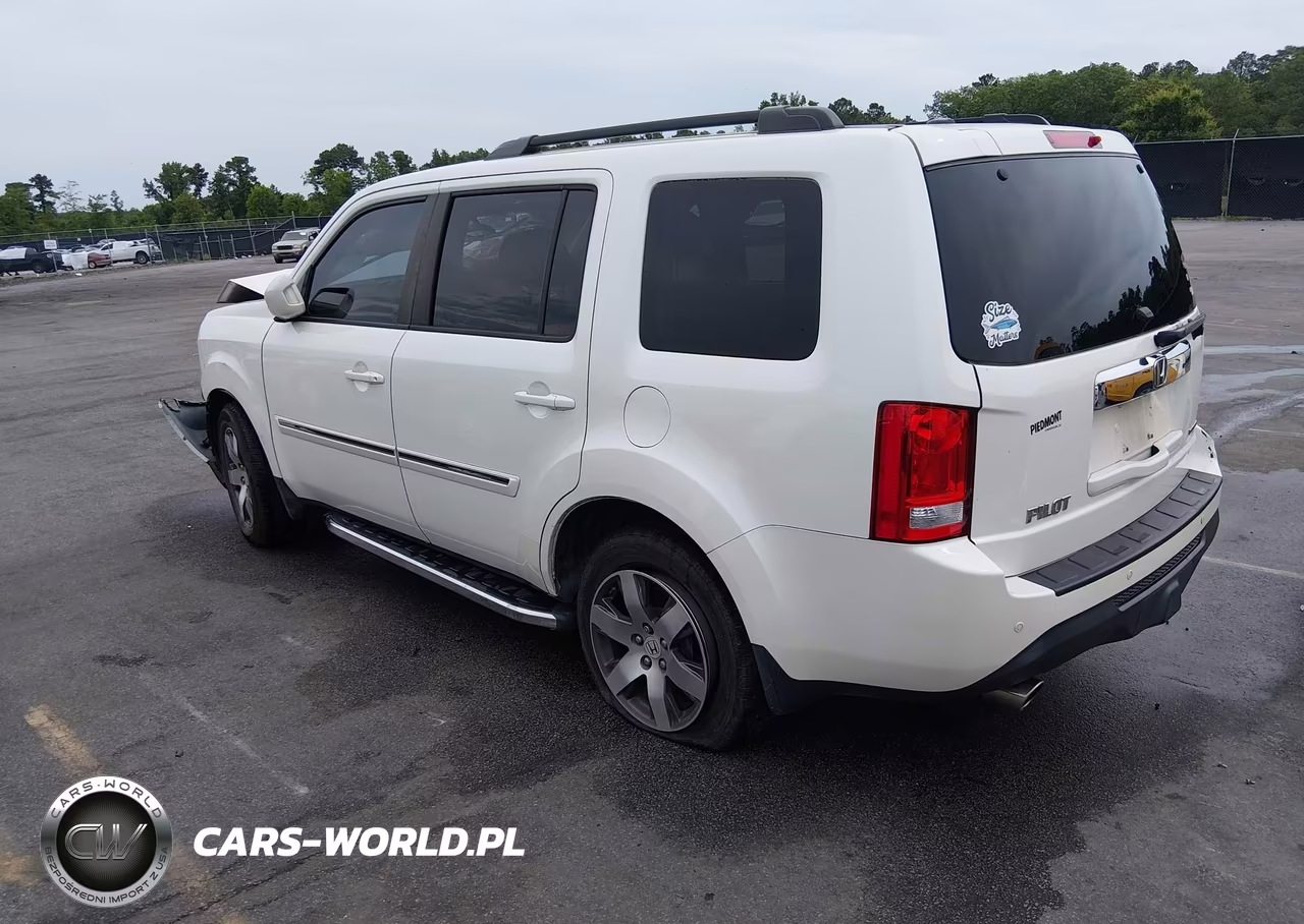 2012 Honda Pilot Touring VIN:5FNYF3H92CB012730 - 3