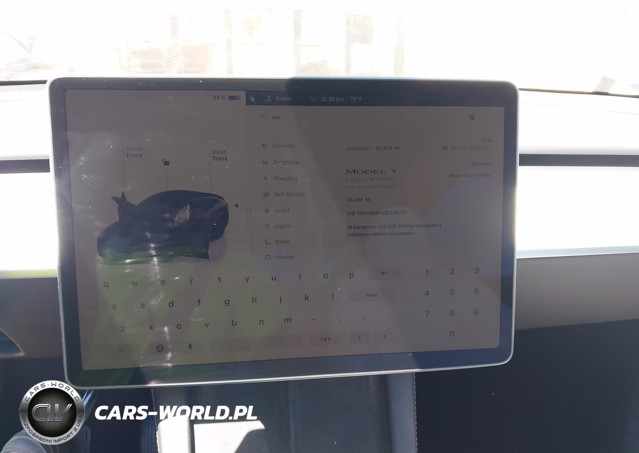2025 Tesla Model Y Long Range Dual Motor All-Wheel Drive VIN:7SAYGAEE4SF230737 - 18
