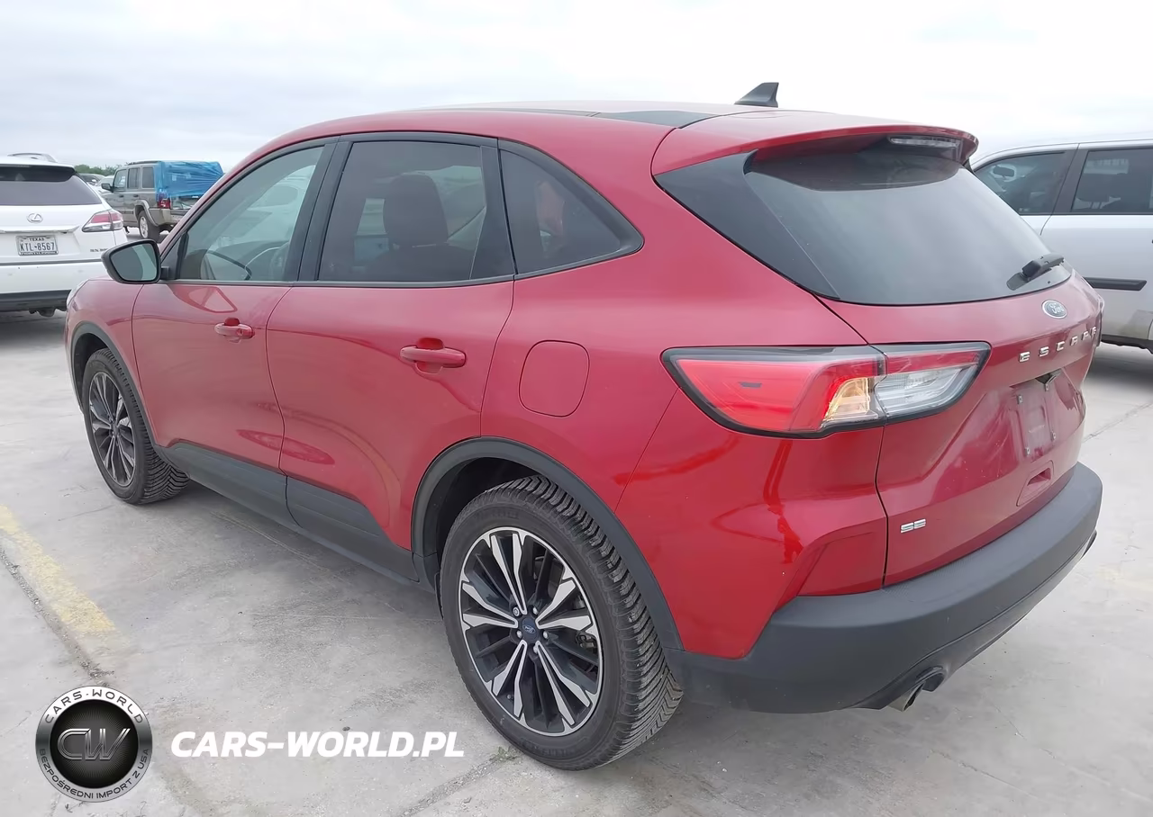 2021 Ford Escape Se VIN:1FMCU0G66MUA49466 - 3
