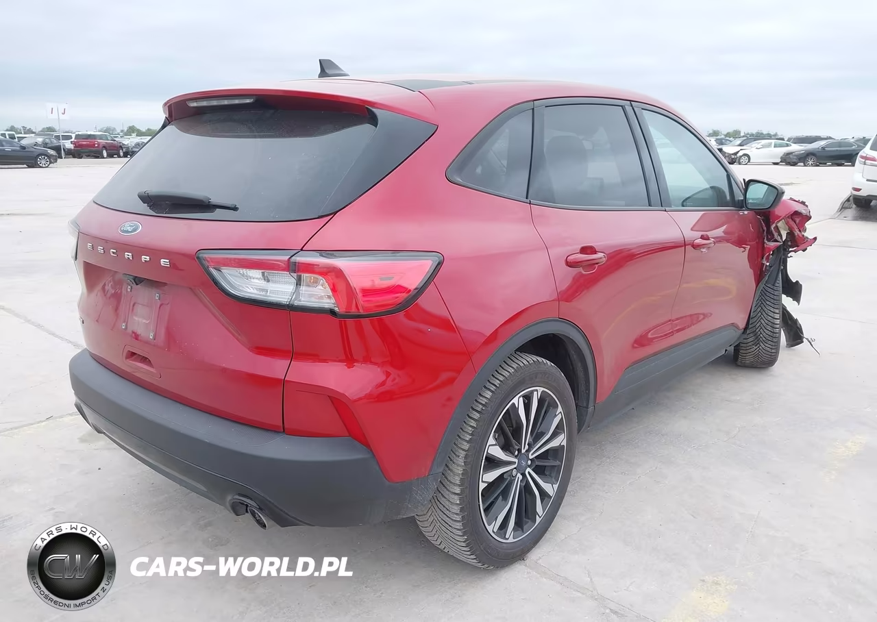 2021 Ford Escape Se VIN:1FMCU0G66MUA49466 - 4