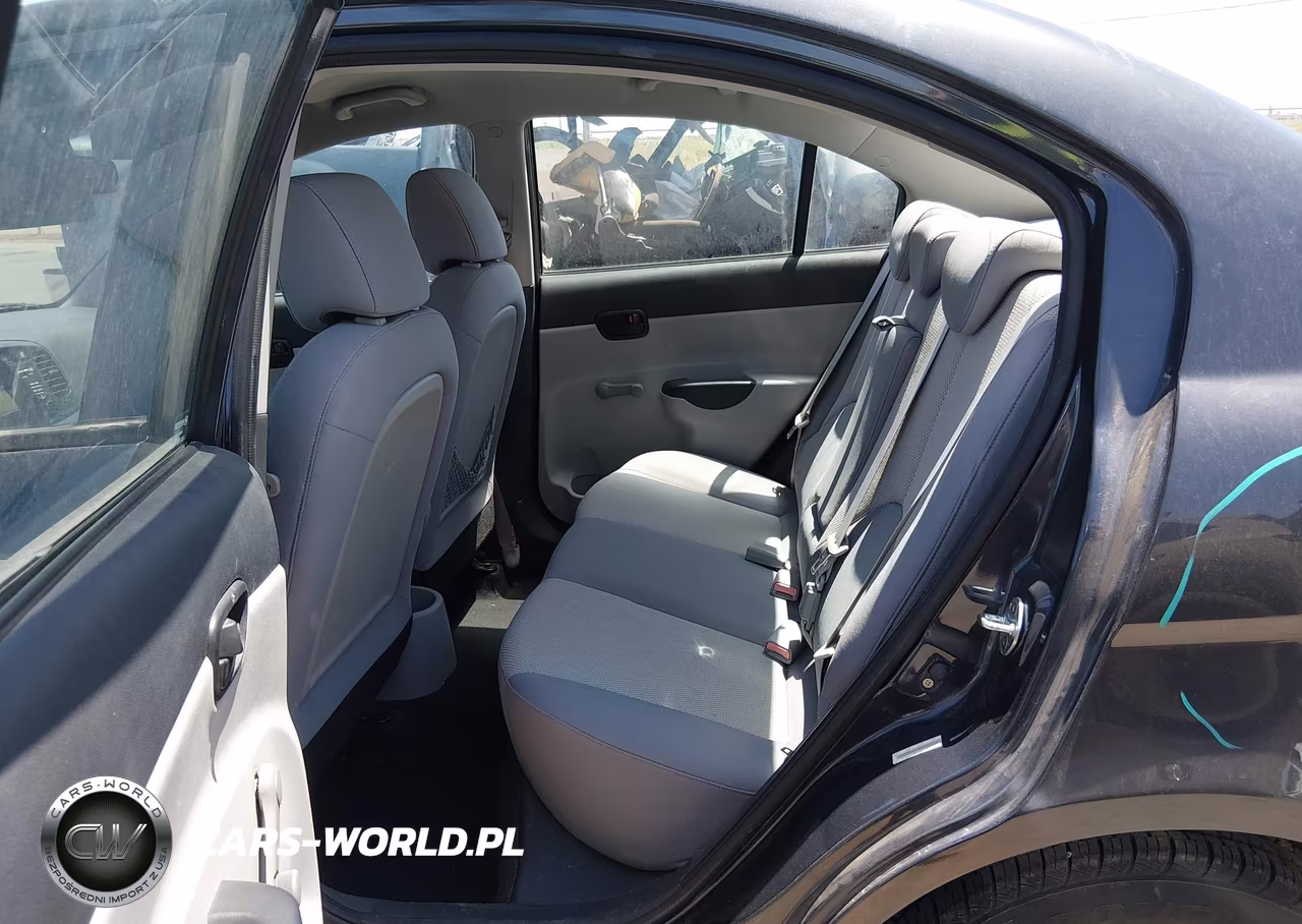 2010 Hyundai Accent Gls VIN:KMHCN4AC7AU431374 - 8