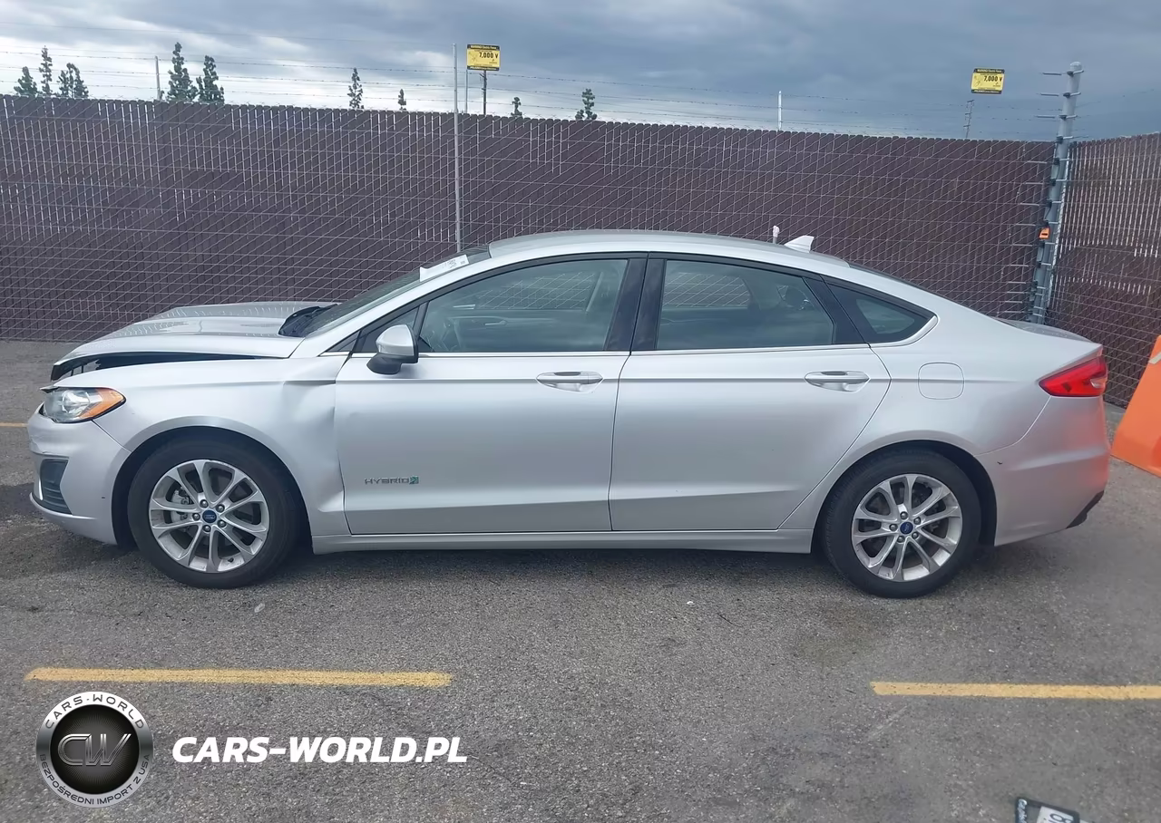 2019 Ford Fusion Hybrid Se VIN:3FA6P0LU6KR175804 - 14