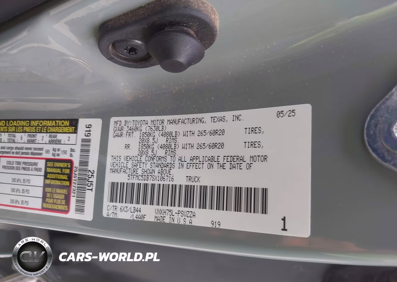 2025 Toyota Tundra Hybrid 1794 Edition Crewmax 5.5' Bed VIN:5TFMC5DB7SX106716 - 9