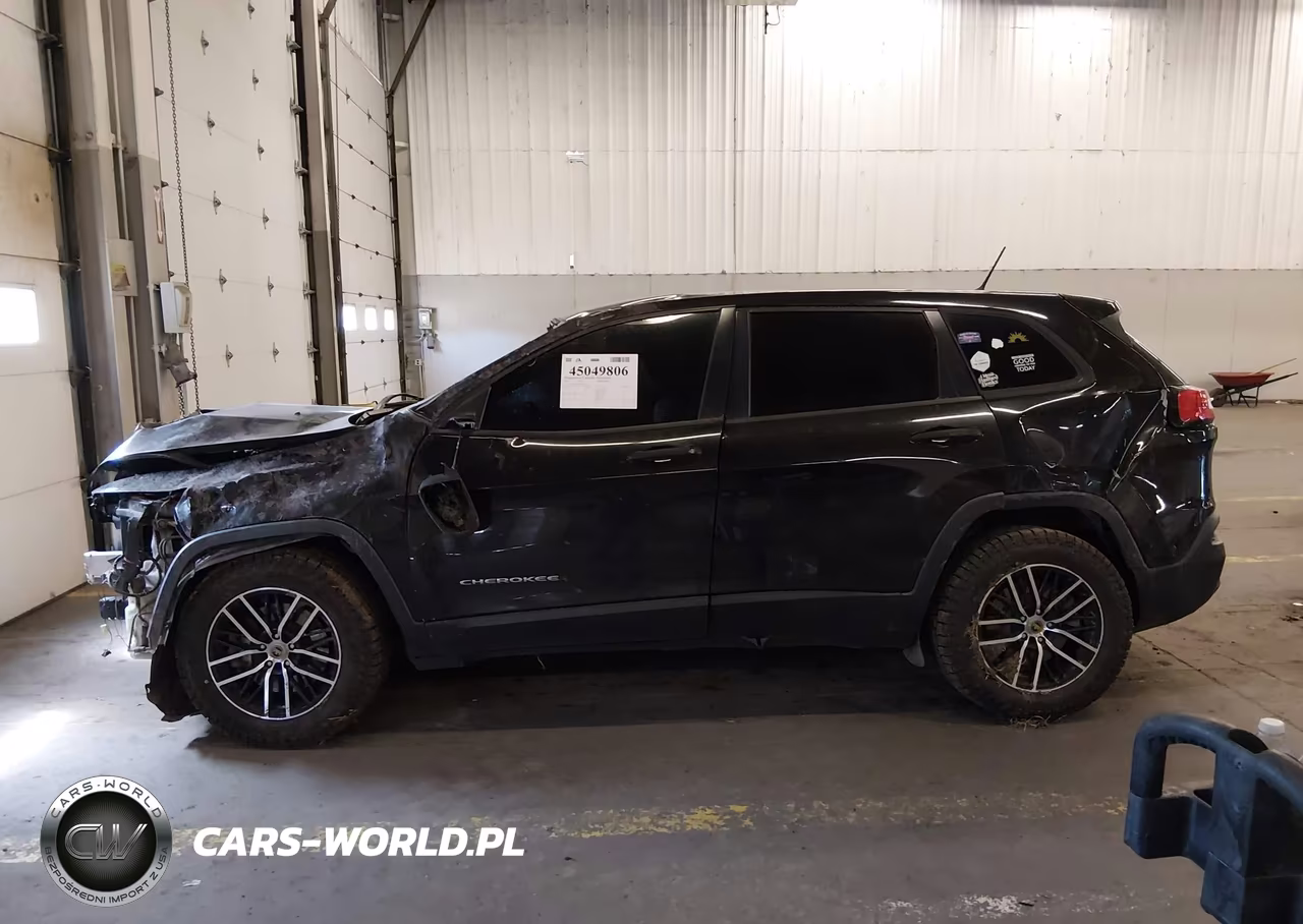 2015 Jeep Cherokee Sport VIN:1C4PJMAB8FW792097 - 15