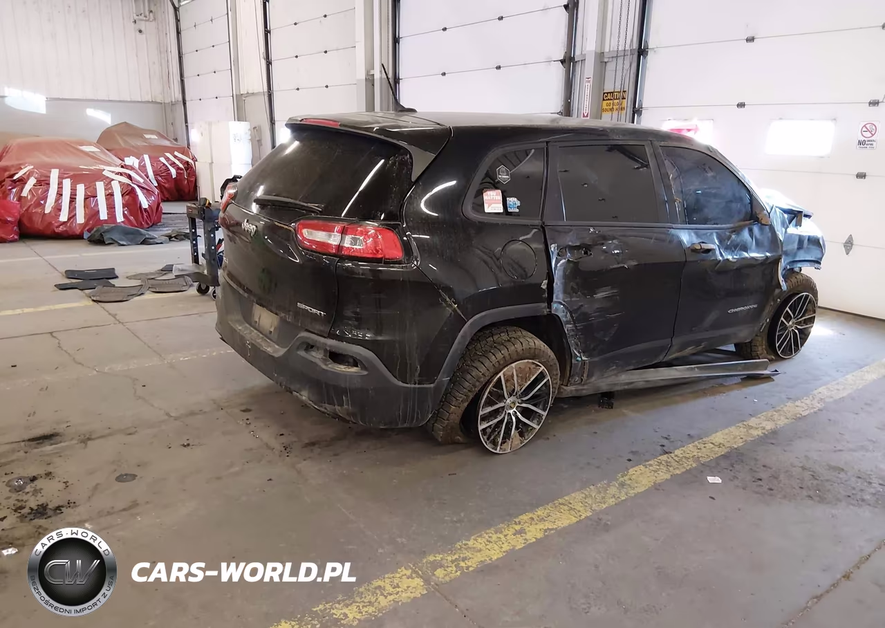 2015 Jeep Cherokee Sport VIN:1C4PJMAB8FW792097 - 4