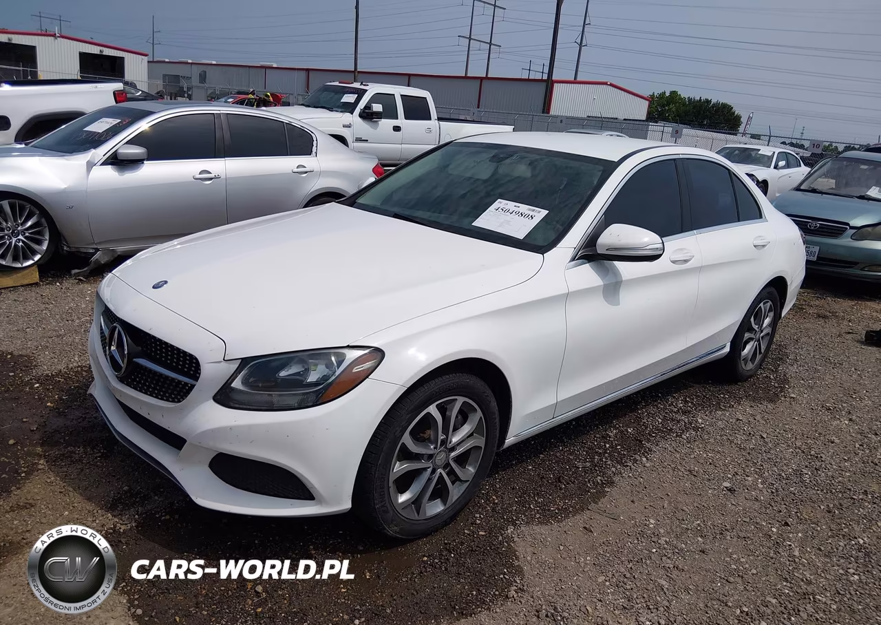 2015 Mercedes-Benz C 300 4Matic VIN:55SWF4KB4FU053744 - 2