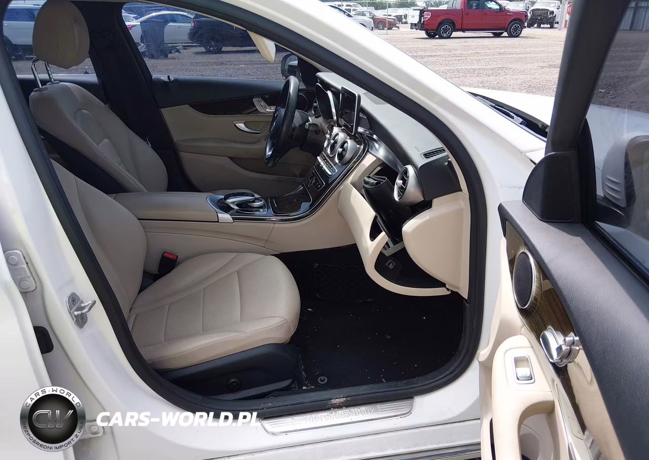2015 Mercedes-Benz C 300 4Matic VIN:55SWF4KB4FU053744 - 5