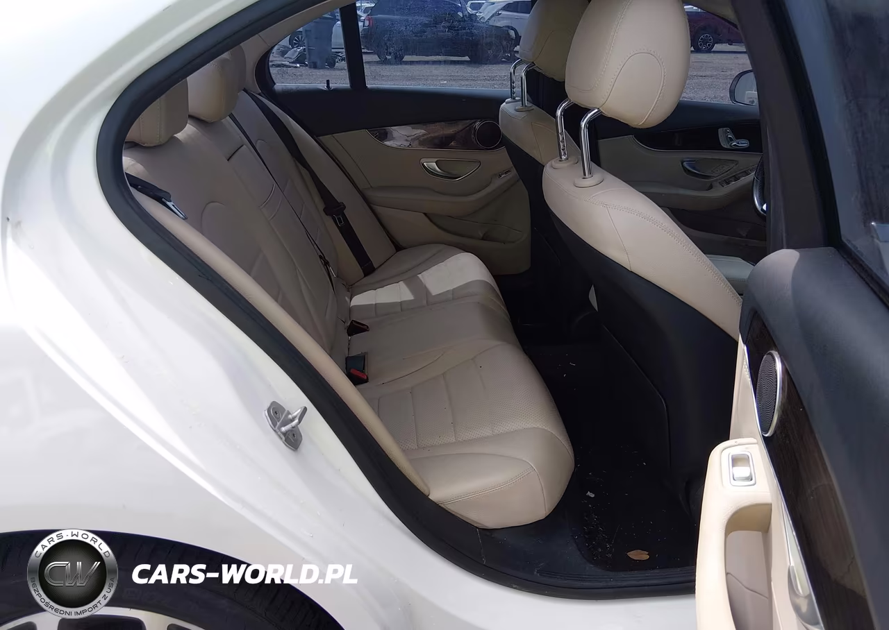 2015 Mercedes-Benz C 300 4Matic VIN:55SWF4KB4FU053744 - 8