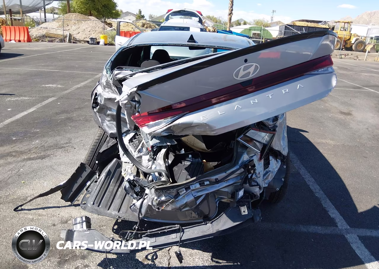 2026 Hyundai Elantra Sel Sport VIN:KMHLM4DG0TU099959 - 6