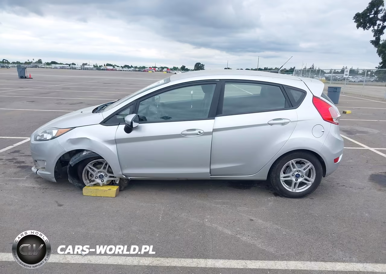 2017 Ford Fiesta Se VIN:3FADP4EJ6HM138680 - 14