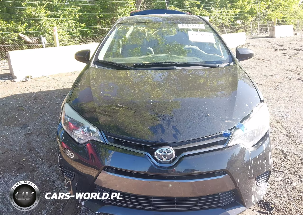 2015 Toyota Corolla Le VIN:2T1BURHE3FC472404 - 12