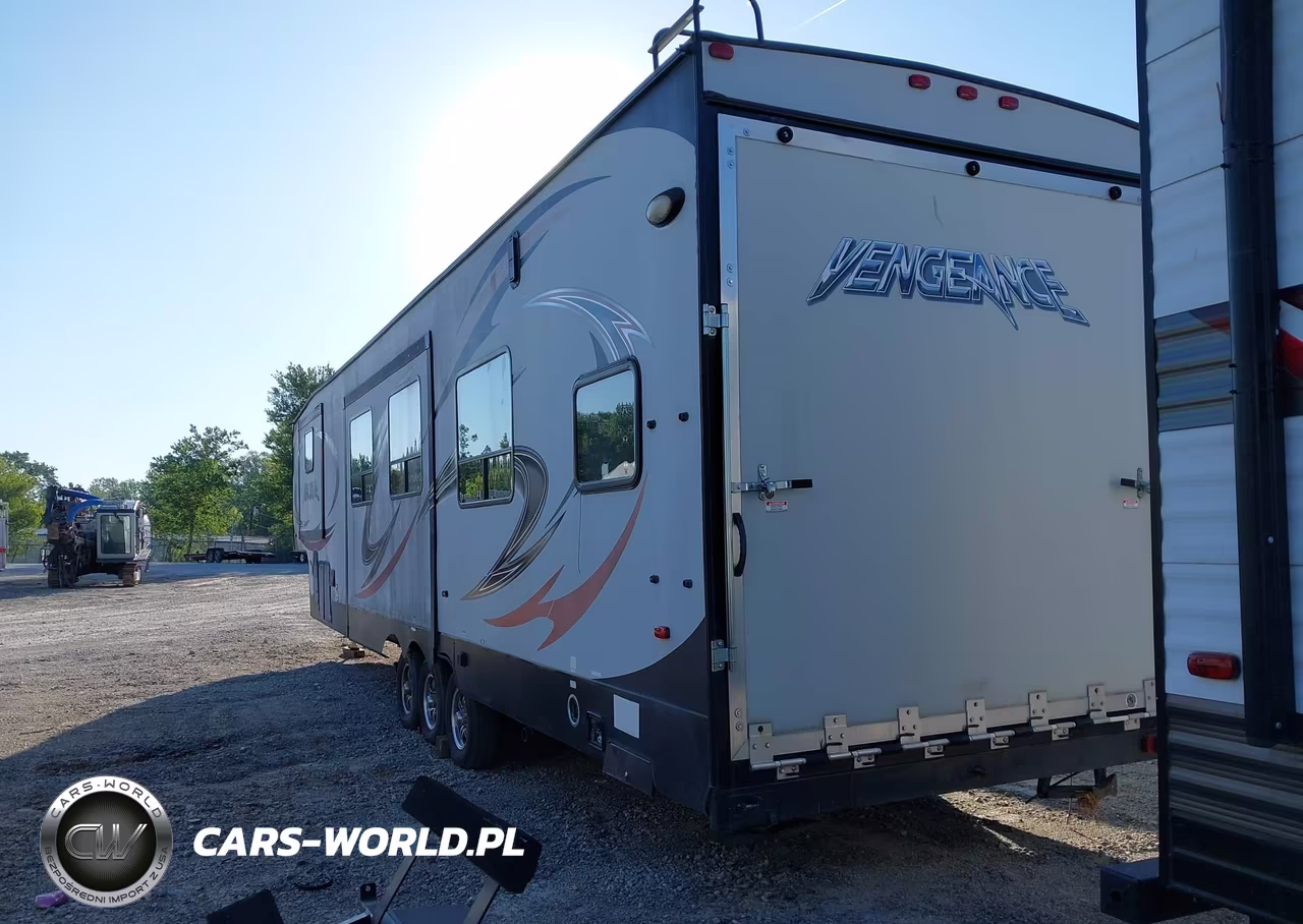 2015 Forest River Vengeance VIN:4X4FVGP33FY206924 - 3