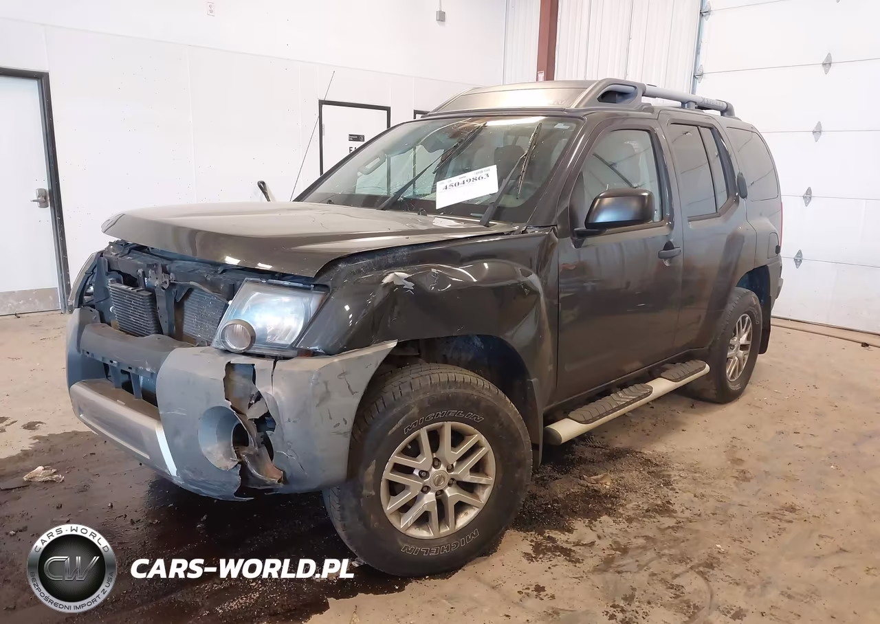 2015 Nissan Xterra Pro-4X-S-X VIN:5N1AN0NW5FN662828 - 2