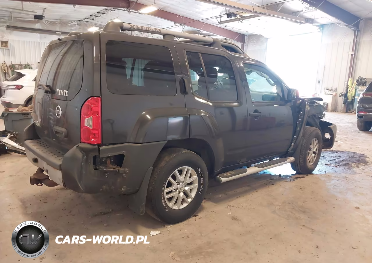 2015 Nissan Xterra Pro-4X-S-X VIN:5N1AN0NW5FN662828 - 4