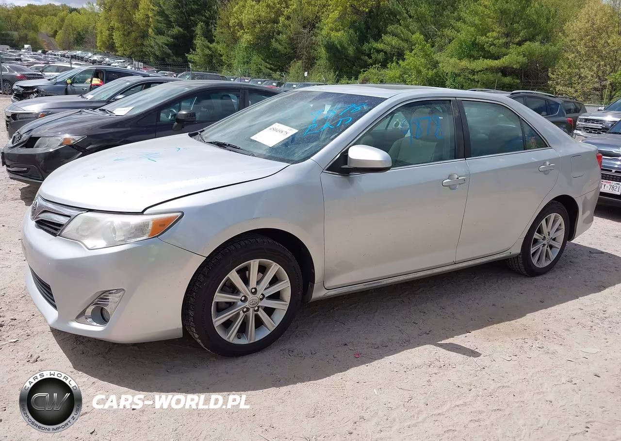 2014 Toyota Camry Xle VIN:4T4BF1FK4ER405043 - 2