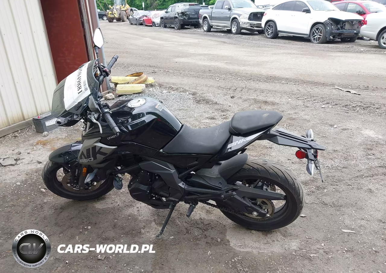 2023 Cf Moto 650Nk VIN:LCEPEVLB7P6000272 - 12