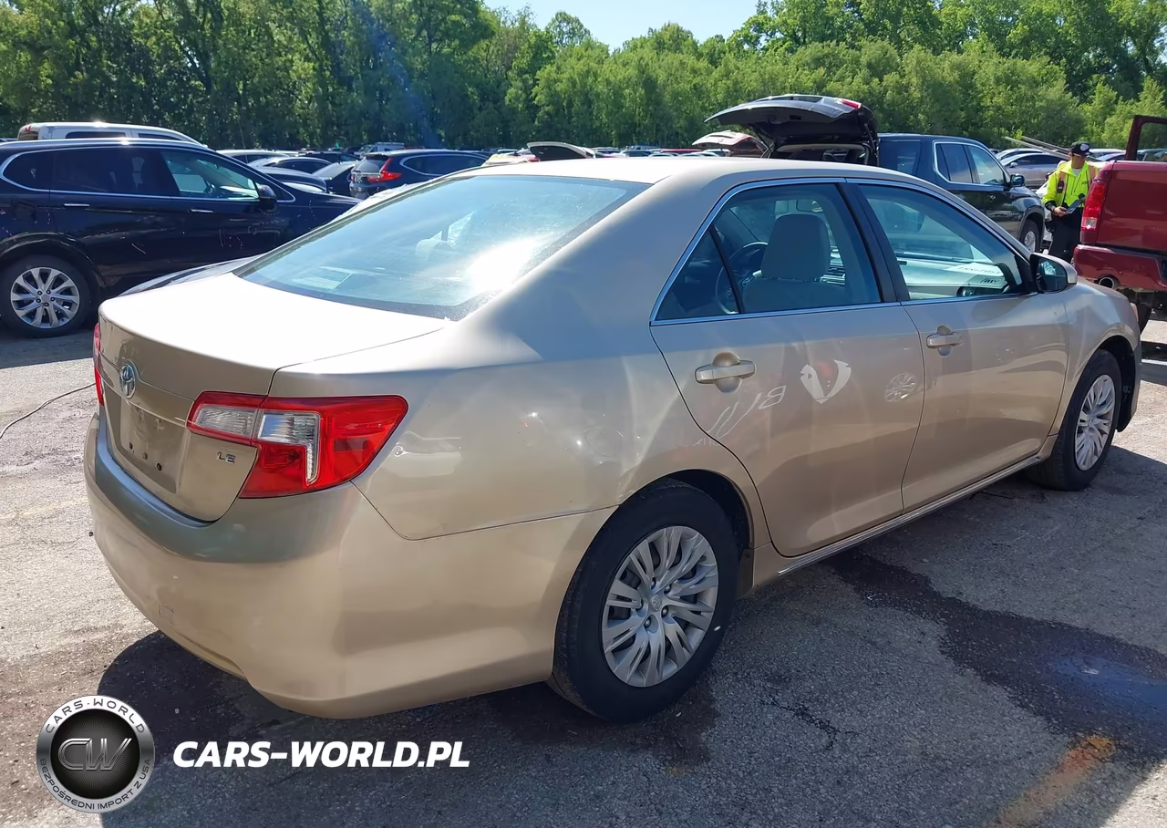 2012 Toyota Camry Le VIN:4T4BF1FK6CR273187 - 4
