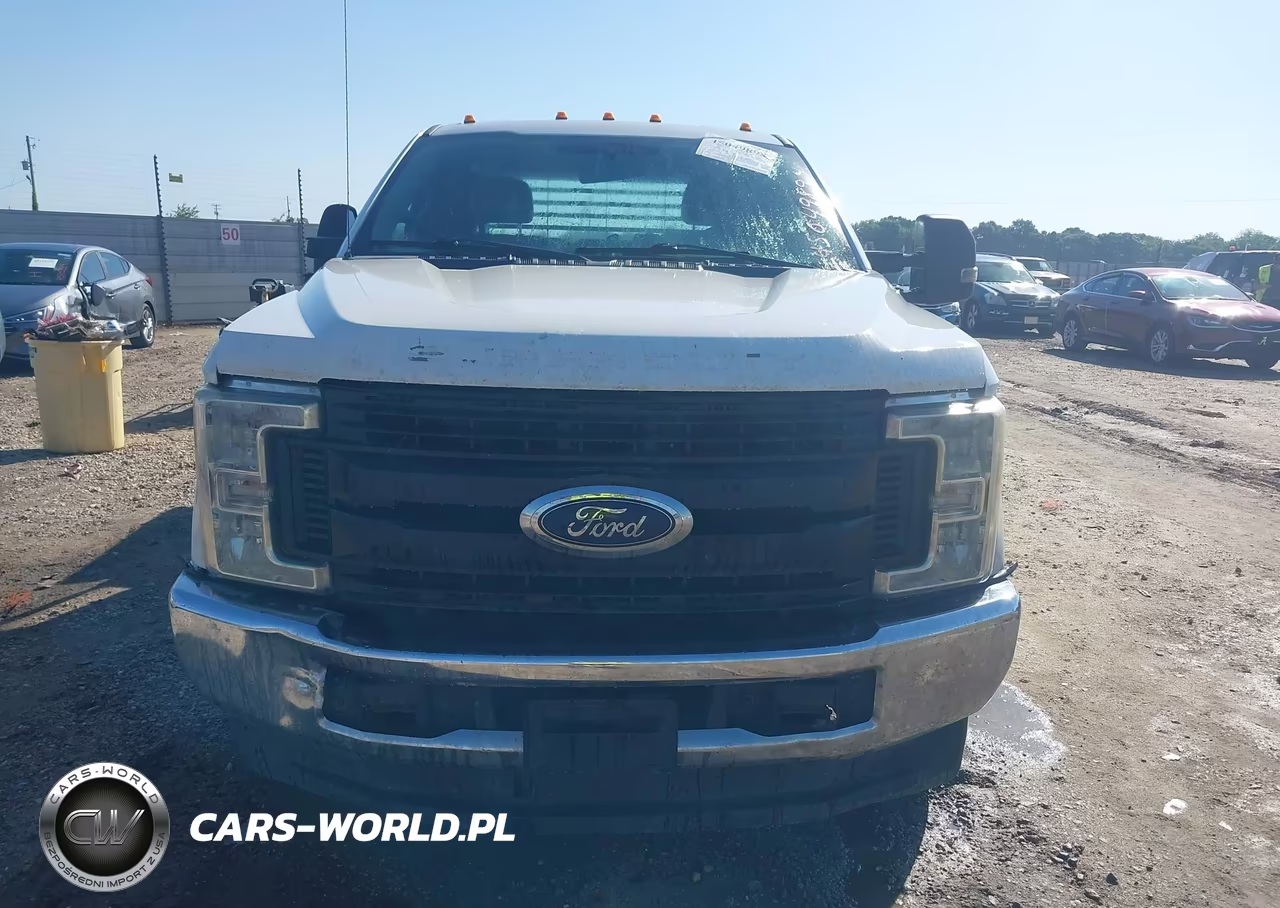 2017 Ford F-350 Chassis Xl VIN:1FD8W3HT4HED04458 - 12