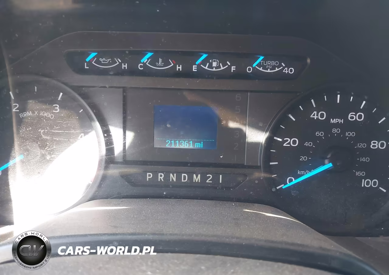 2017 Ford F-350 Chassis Xl VIN:1FD8W3HT4HED04458 - 5