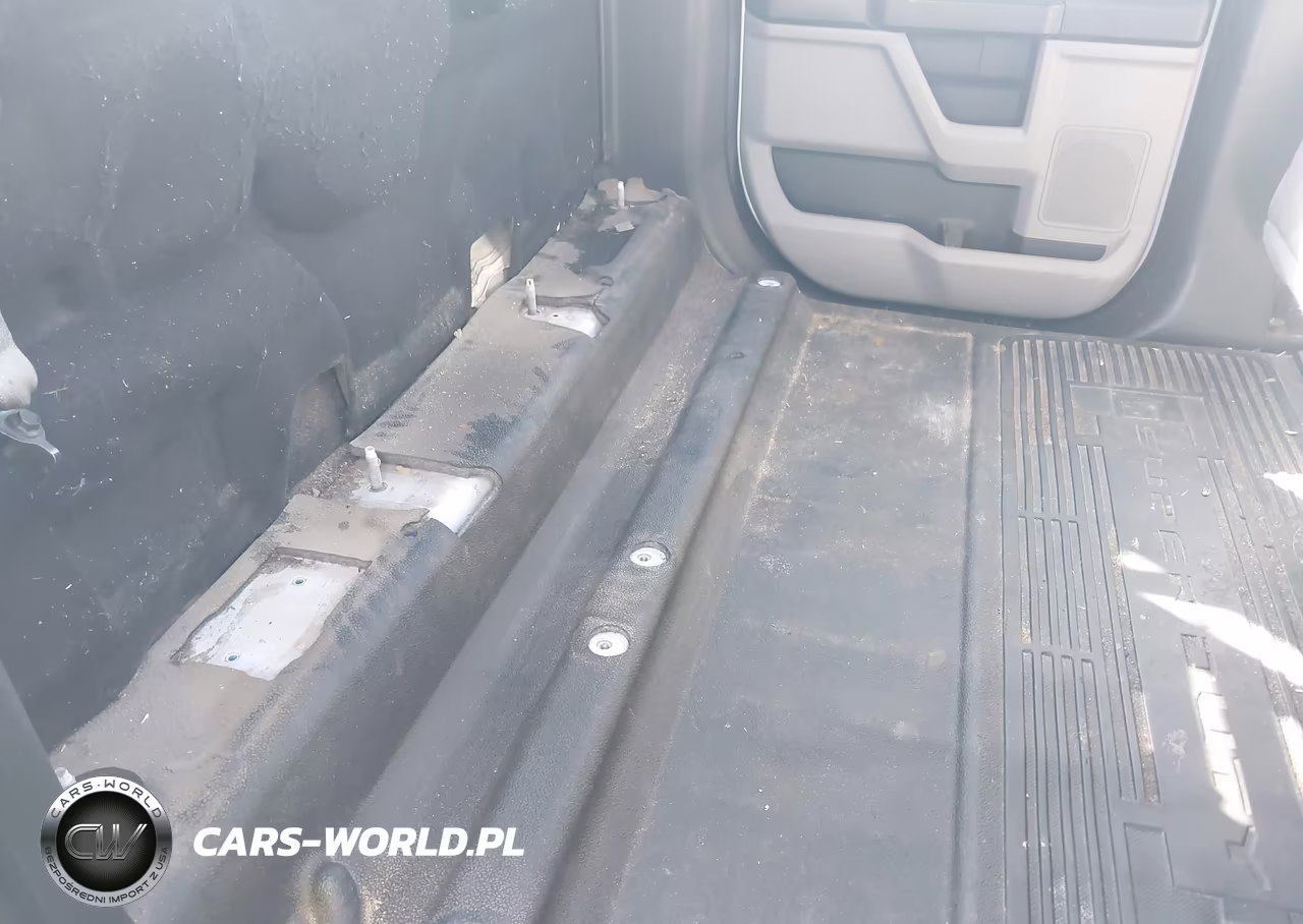 2017 Ford F-350 Chassis Xl VIN:1FD8W3HT4HED04458 - 6