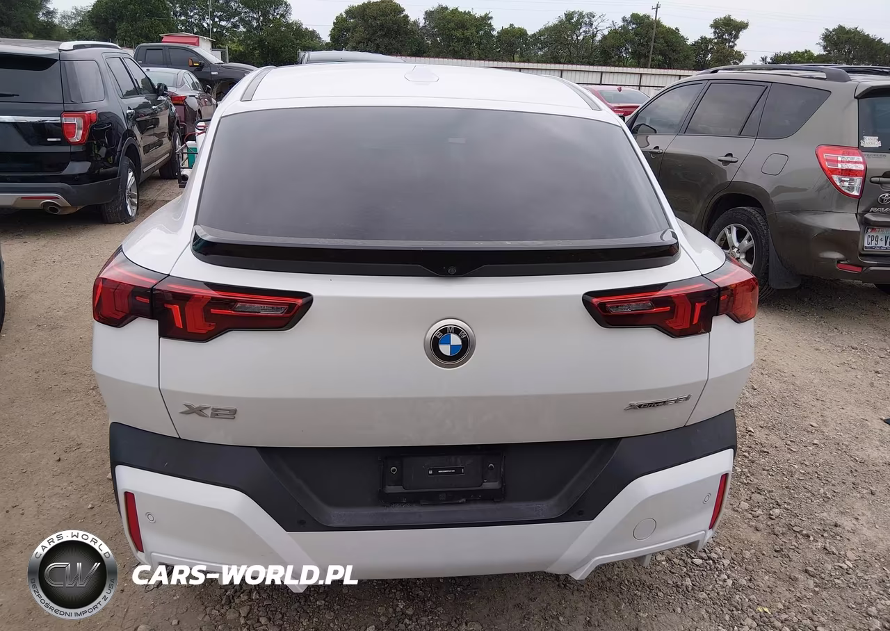 2026 BMW X2 xDrive28I VIN:WBX63GM08T5431300 - 16