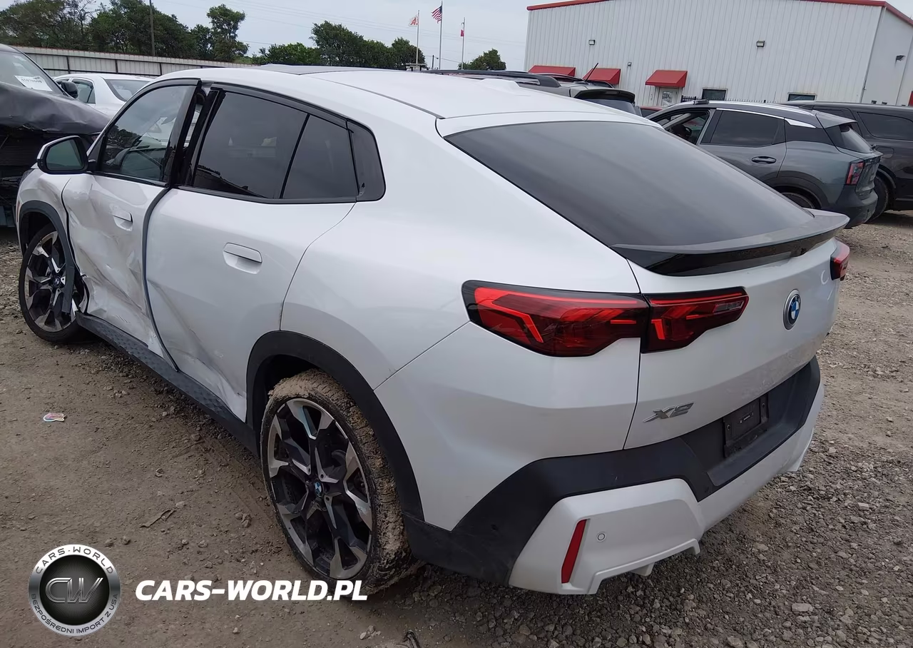 2026 BMW X2 xDrive28I VIN:WBX63GM08T5431300 - 3