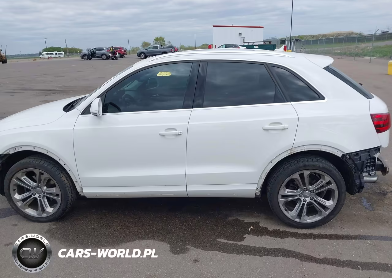 2015 Audi Q3 2.0T Premium Plus VIN:WA1GFCFS9FR006840 - 15