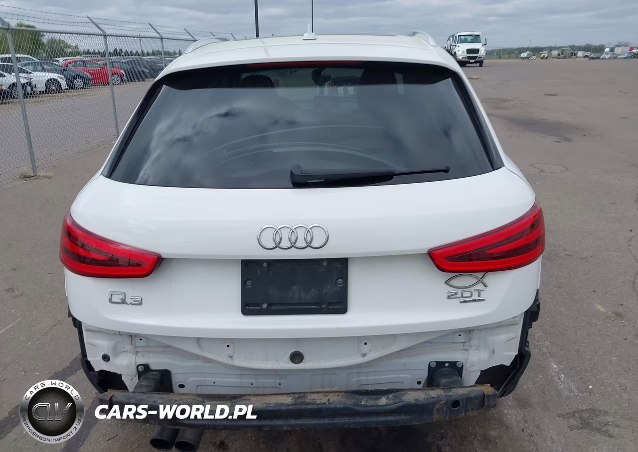 2015 Audi Q3 2.0T Premium Plus VIN:WA1GFCFS9FR006840 - 17