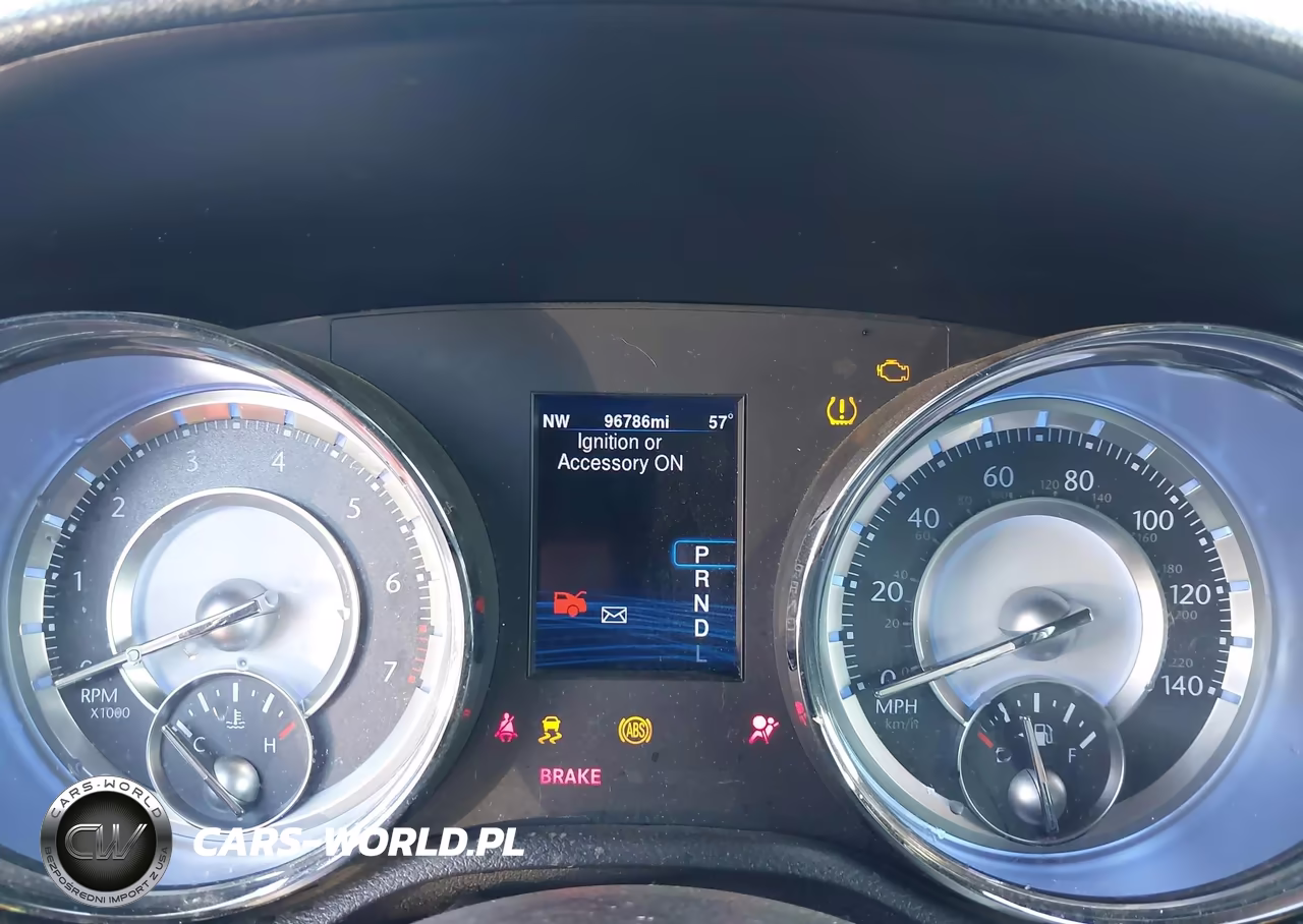 2014 Chrysler 300 VIN:2C3CCAAG3EH200058 - 7
