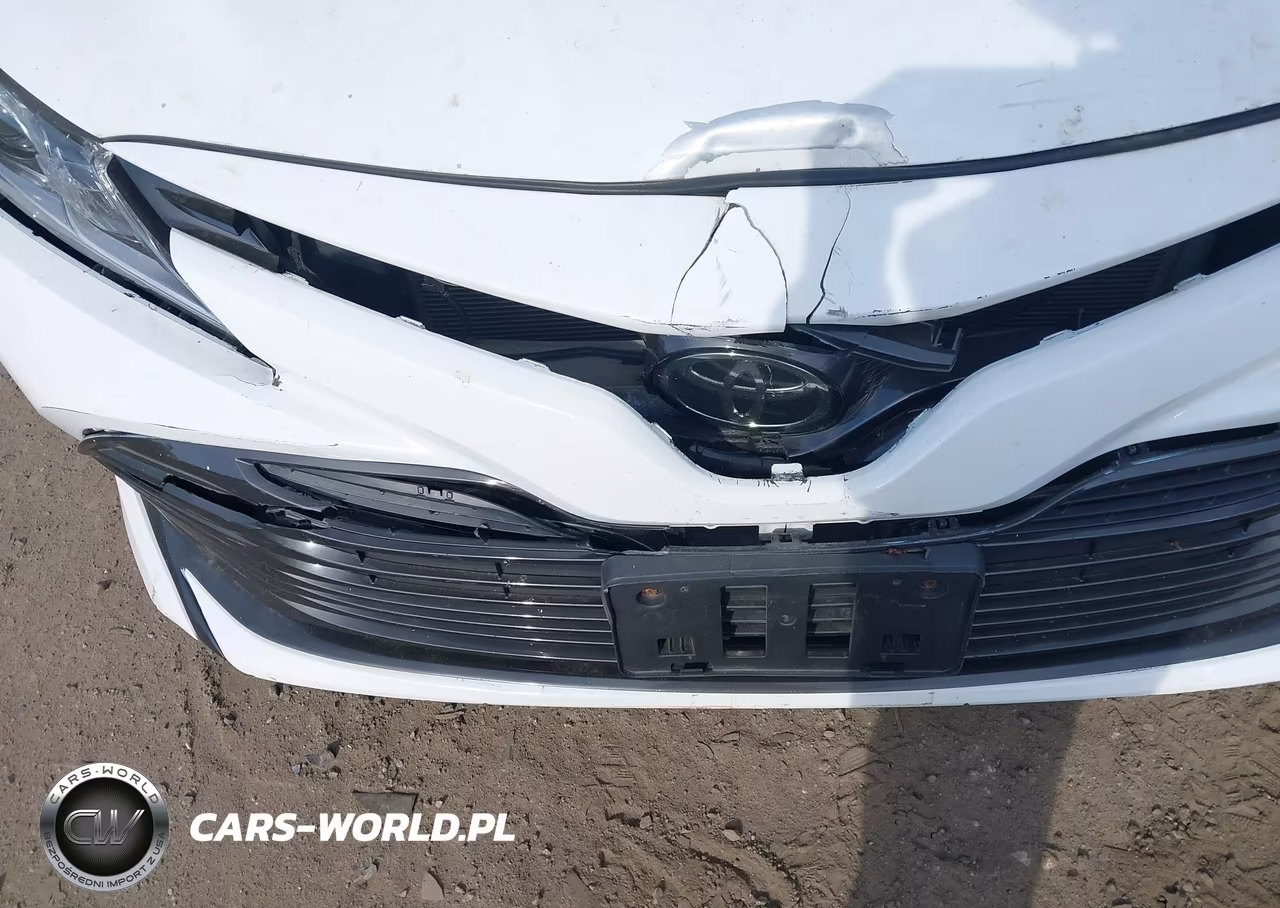2018 Toyota Camry L VIN:4T1B11HK8JU548254 - 6