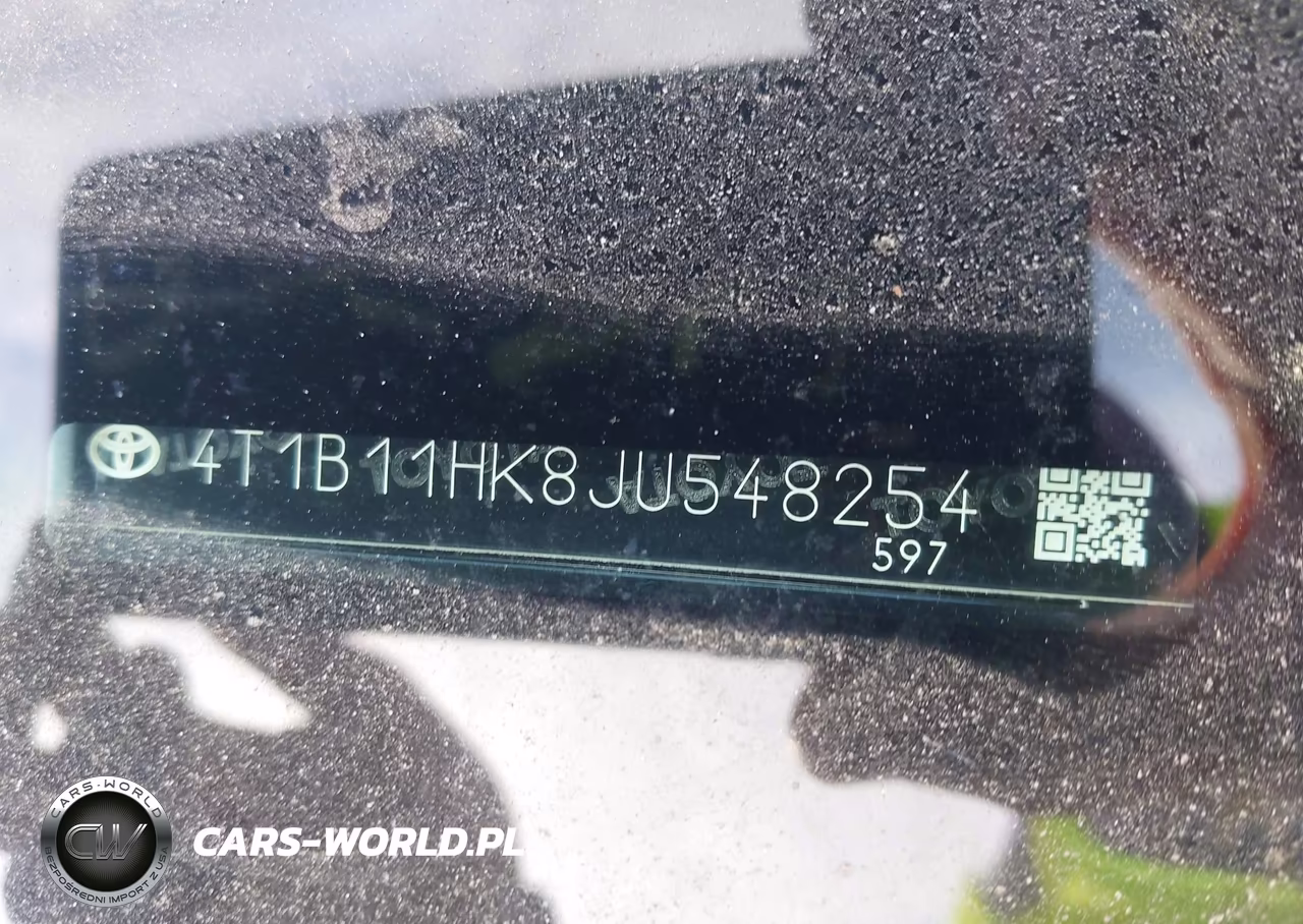 2018 Toyota Camry L VIN:4T1B11HK8JU548254 - 9