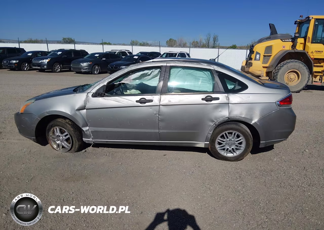 2008 Ford Focus S VIN:1FAHP34N48W261605 - 14