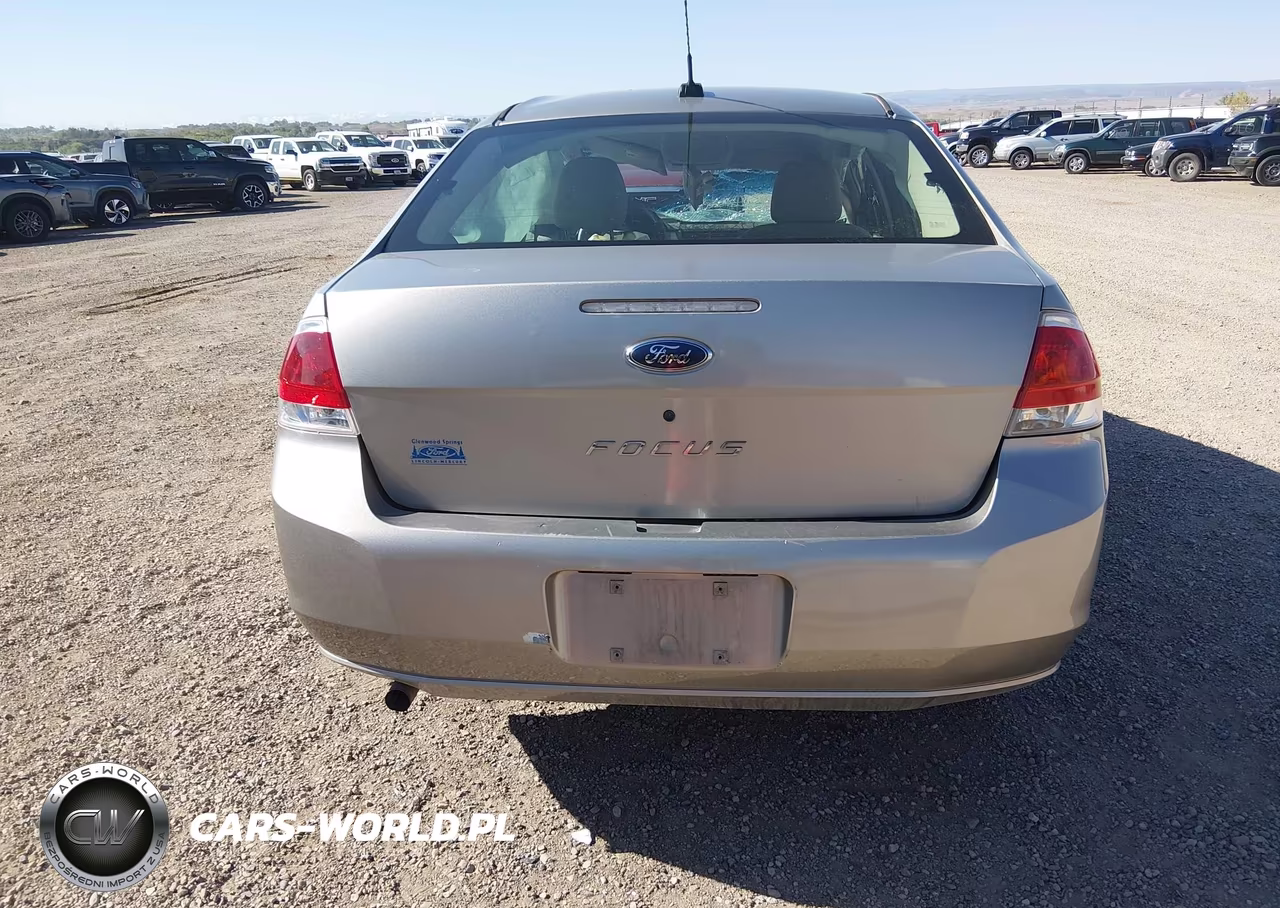 2008 Ford Focus S VIN:1FAHP34N48W261605 - 16
