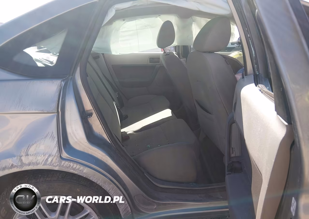 2008 Ford Focus S VIN:1FAHP34N48W261605 - 8