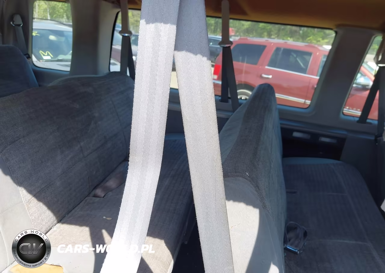 2003 Ford E-350 Super Duty Xl-Xlt VIN:1FBSS31LX3HB04745 - 8